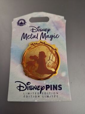 Disney Snow White Metal Magic Silhouette Pin
